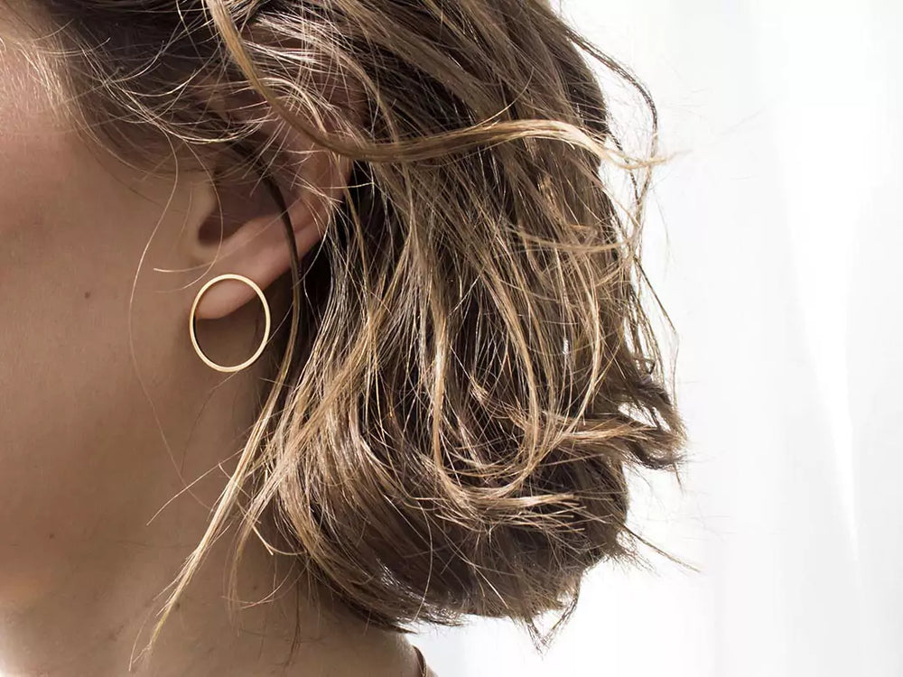 Beautiful earrings in gold, Eternity circle earrings in 20mm